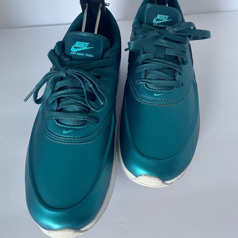 Air Max Thea Metallic Teal